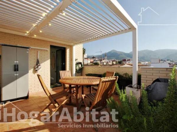 Ático en avenida d'Alcoi