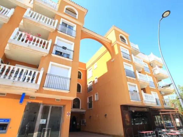 Piso en avenida de la Constitución