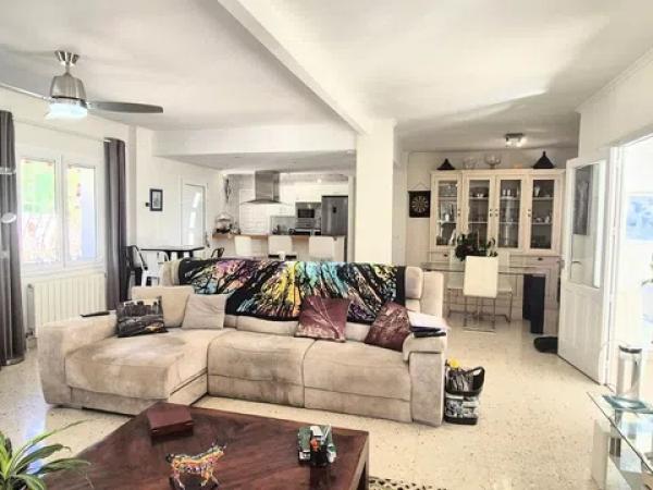 Chalet en Colonia Escandinavia-Cautivador