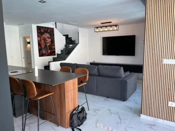 Chalet en calle Algarrobo