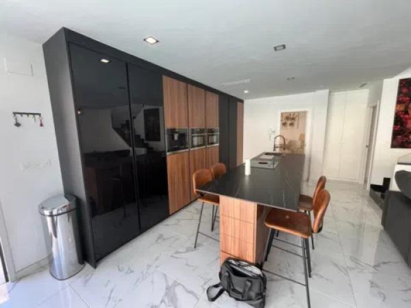 Chalet en calle Algarrobo