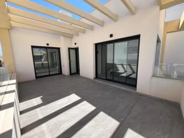 Chalet en calle Algarrobo