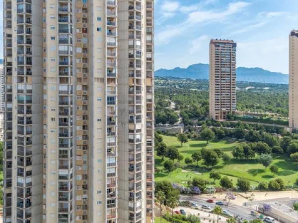 Ático en calle Presidente Adolfo Suárez