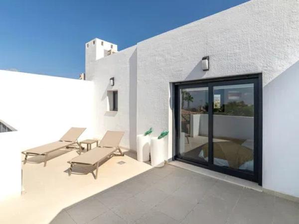 Chalet pareado en calle El Xiprer