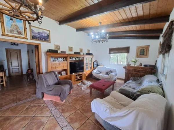 Casa independiente en Partida Baya Baja Pol 2