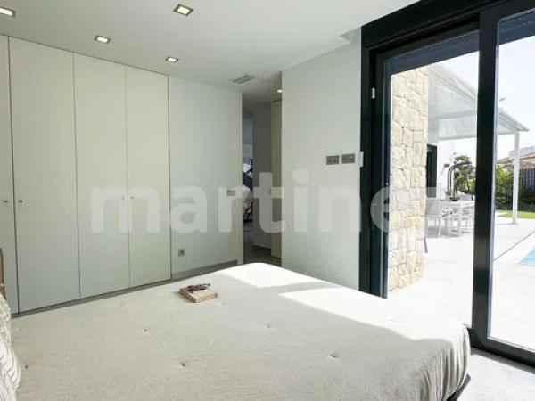 Casa independiente en calle Amsterdam, 37