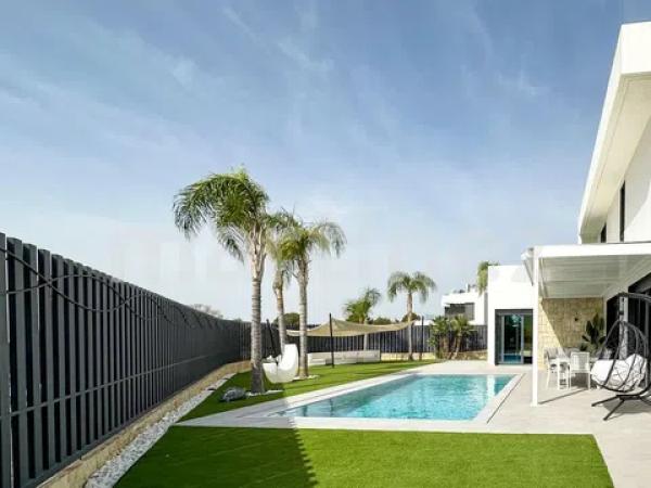 Casa independiente en calle Amsterdam, 37