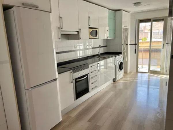 Piso en calle Cervantes, 1