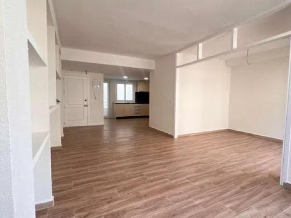 Piso en Barrio Puerto Deportivo