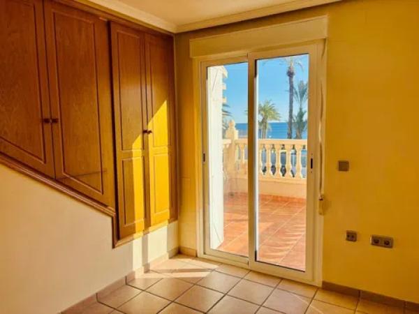 Chalet adosado en avenida De Francia