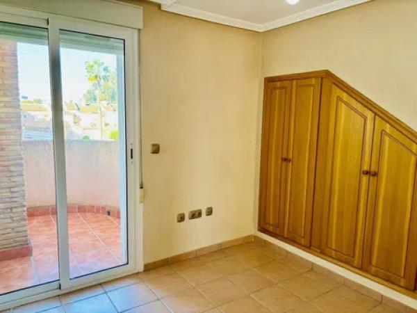 Chalet adosado en avenida De Francia