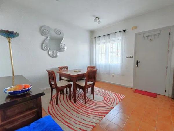 Chalet pareado en calle Gardenia Pc