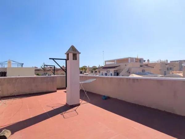 Casa independiente en calle Bélgica