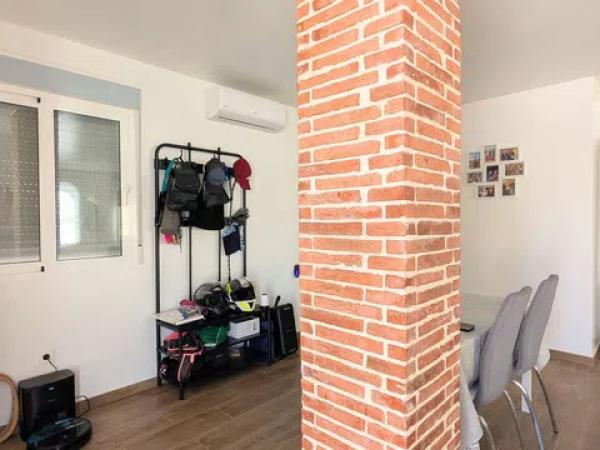 Casa independiente en calle Bélgica