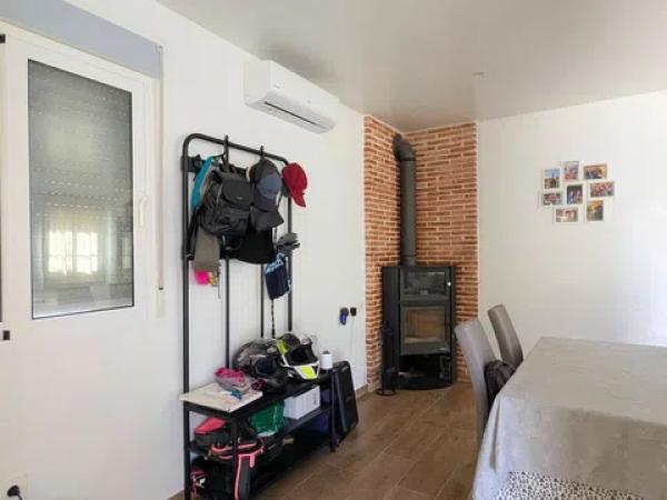 Casa independiente en calle Bélgica