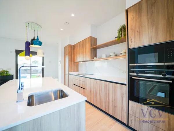 Casa independiente en calle de Xile