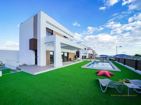 Casa independiente en calle de Xile