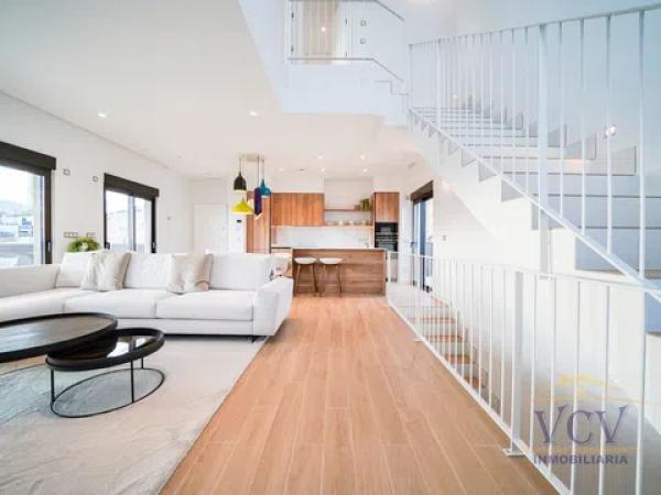 Casa independiente en calle de Xile