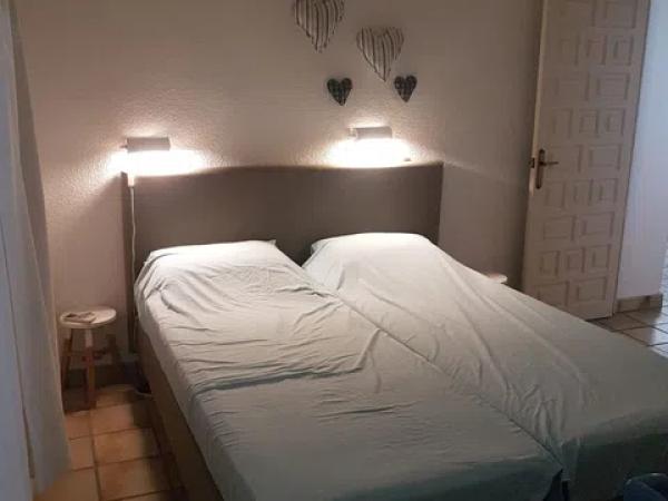 Casa independiente en calle los Jilgueros