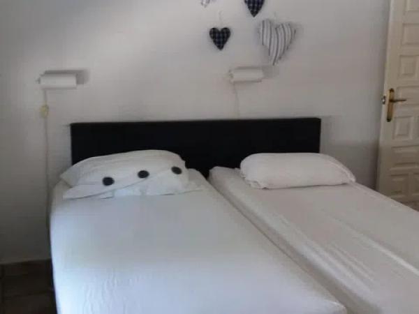 Casa independiente en calle los Jilgueros