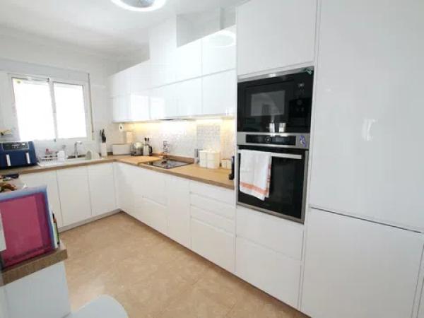 Casa independiente en calle Ginebra