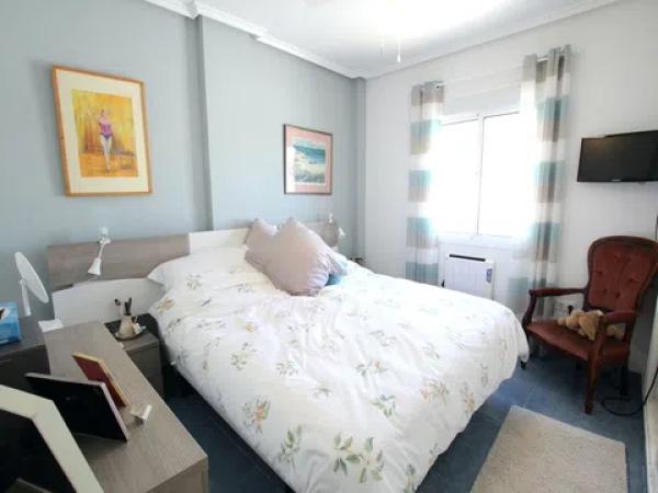 Casa independiente en calle Ginebra