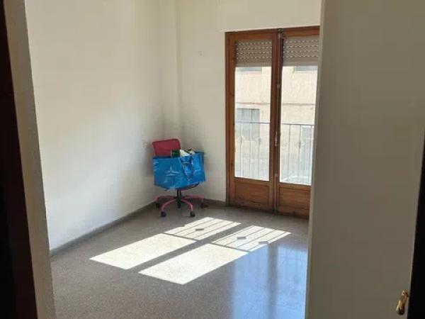 Piso en calle Doctor Fajarnes