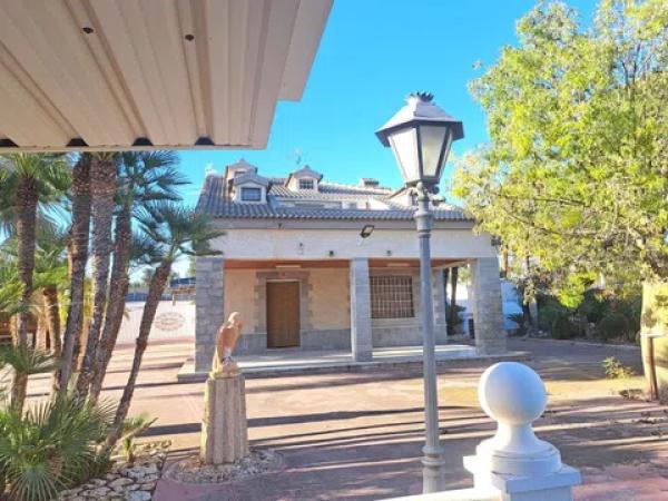 Casa independiente en Peña las Aguilas s/n CamdeltoPau