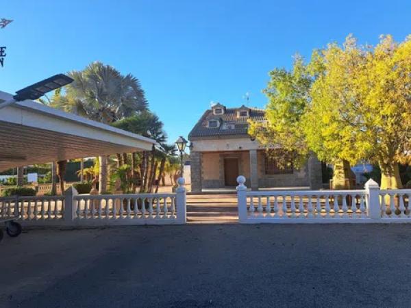 Casa independiente en Peña las Aguilas s/n CamdeltoPau