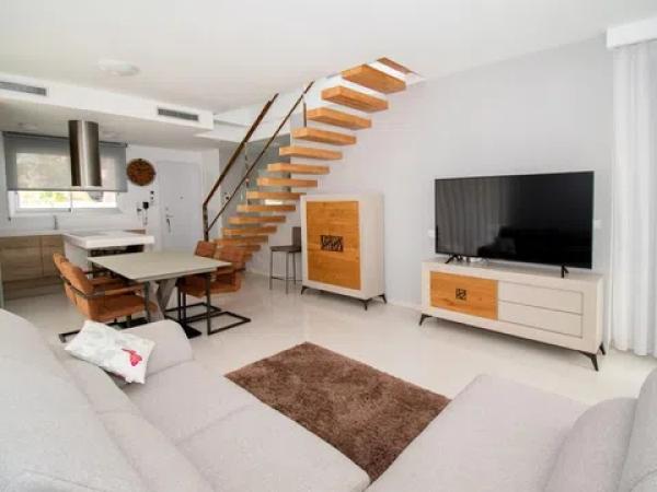 Casa independiente en calle Liverpool, 12