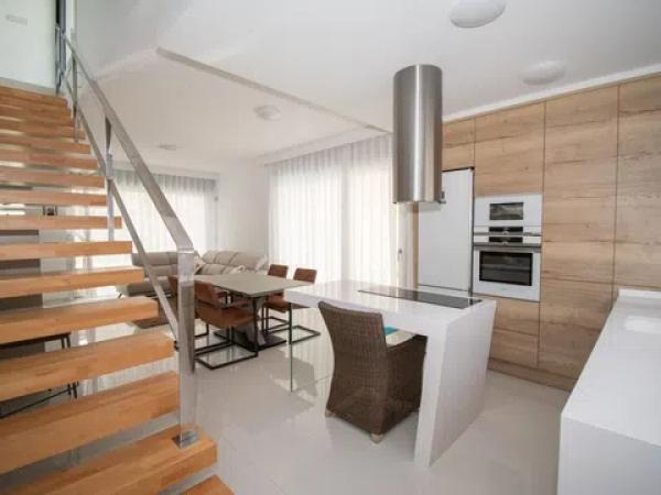 Casa independiente en calle Liverpool, 12