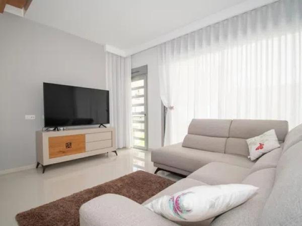 Casa independiente en calle Liverpool, 12