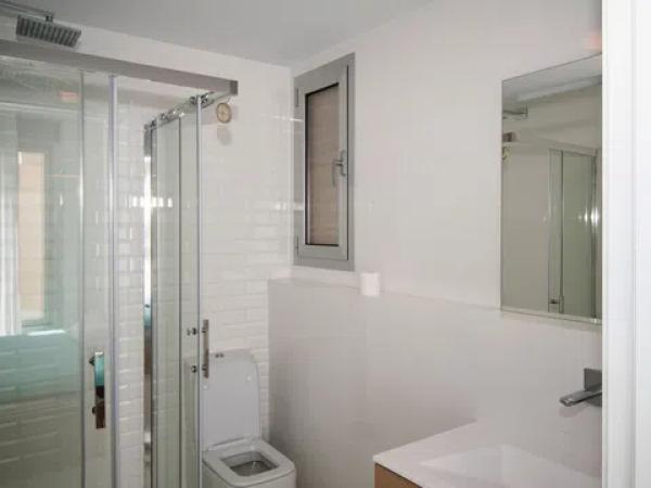 Casa independiente en calle Liverpool, 12