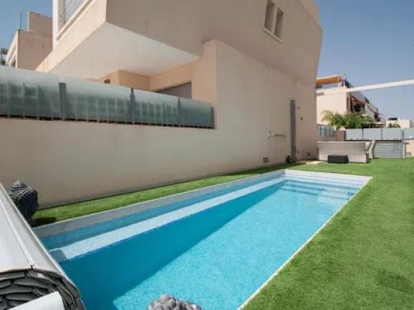 Casa independiente en calle Liverpool, 12