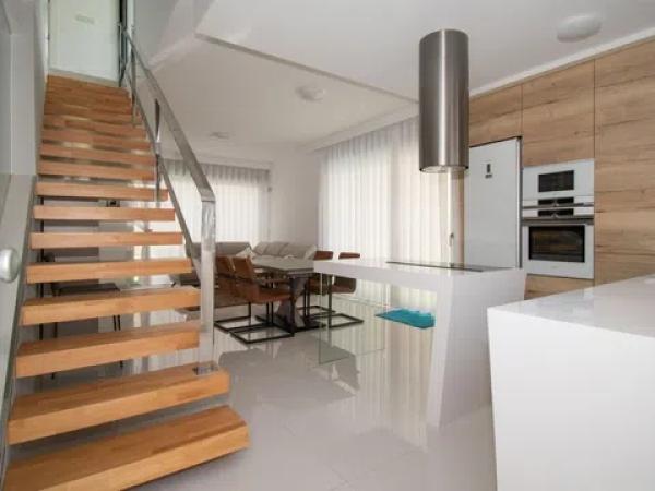 Casa independiente en calle Liverpool, 12