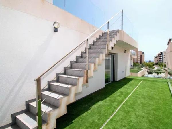 Casa independiente en calle Liverpool, 12