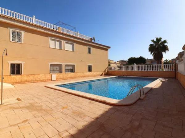 Piso en Formentera del Segura