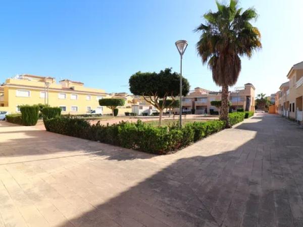 Piso en Formentera del Segura