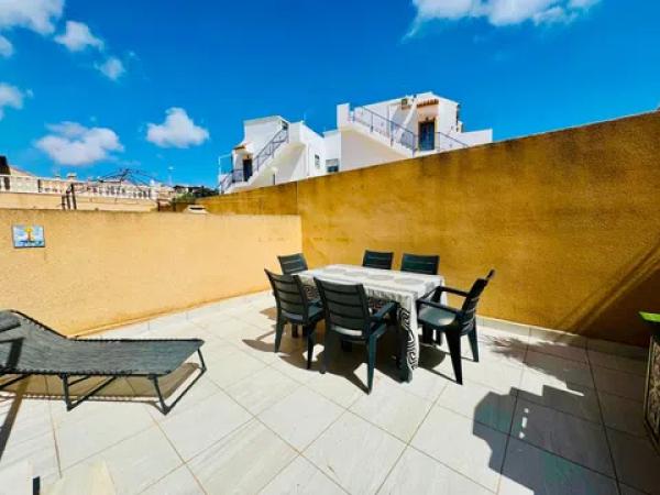 Chalet en Barrio Los Almendros-La Florida