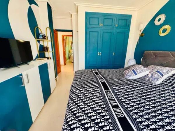 Chalet en Barrio Los Almendros-La Florida