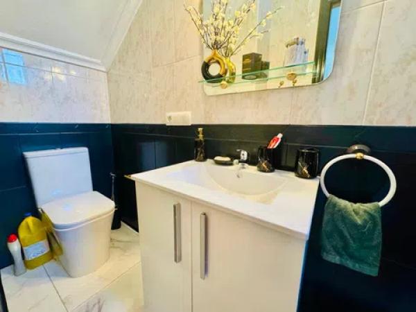 Chalet en Barrio Los Almendros-La Florida