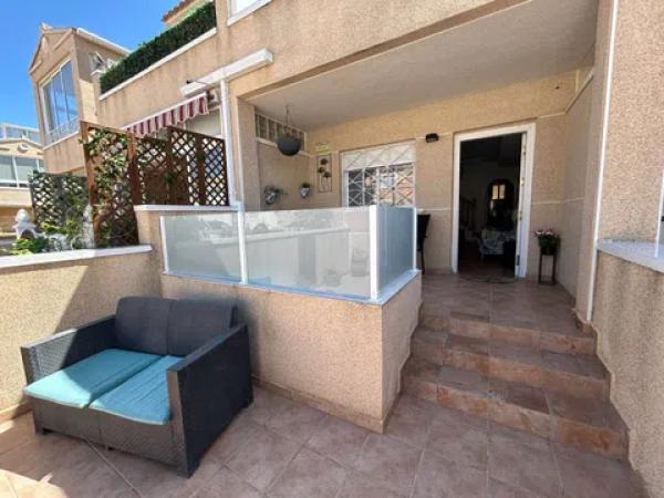 Dúplex en Barrio Los Almendros-La Florida