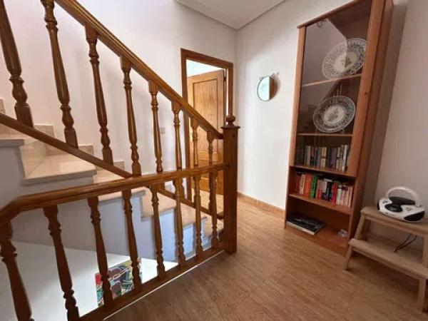 Dúplex en Barrio Los Almendros-La Florida