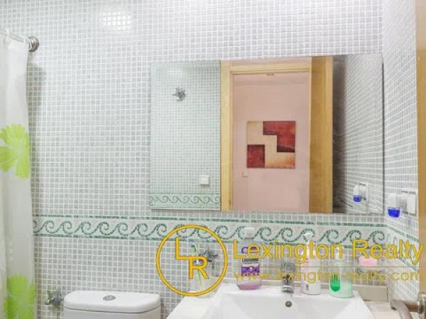 Chalet adosado en paseo Burgos, 4