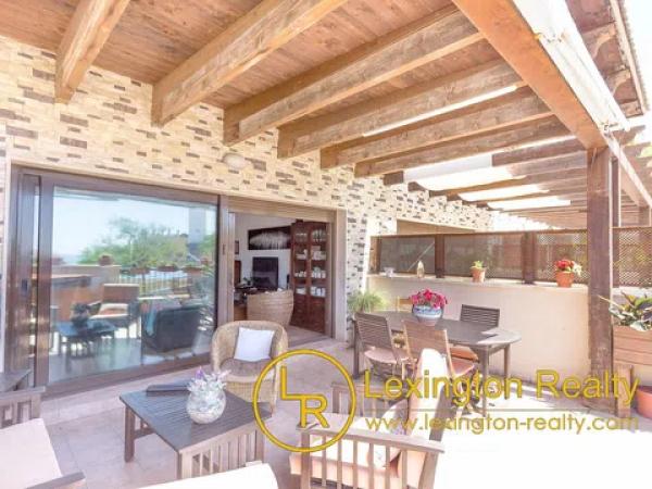 Chalet adosado en paseo Burgos, 4