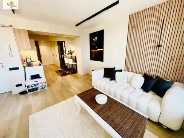 Piso en calle de la Virgen del Socorro