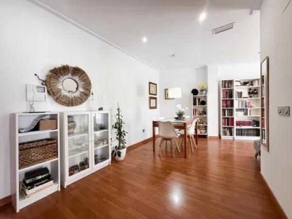 Piso en calle Victoria, 41