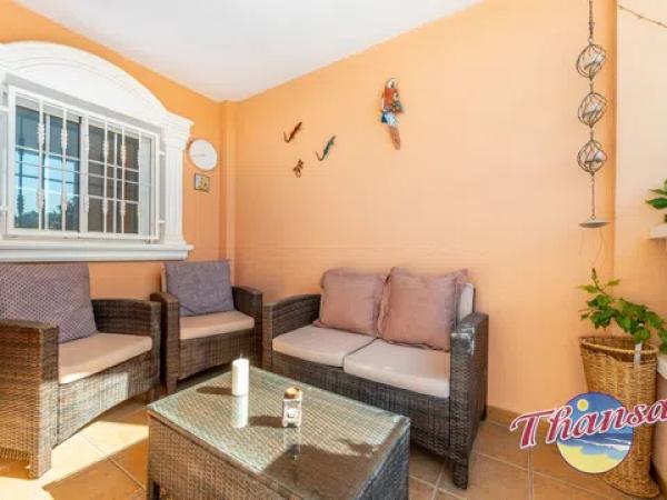 Chalet adosado en avenida de Finlandia