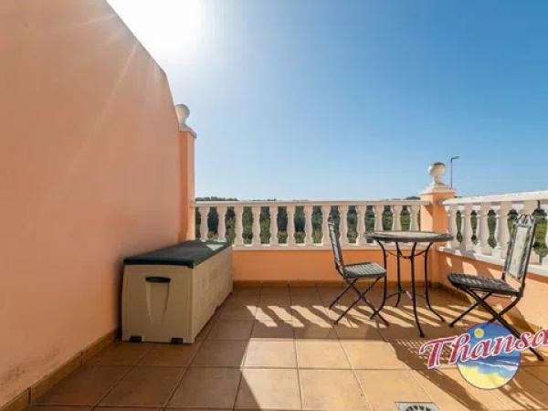 Chalet adosado en avenida de Finlandia