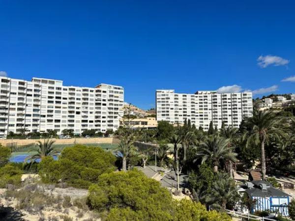 Piso en calle Noruega, 11 a